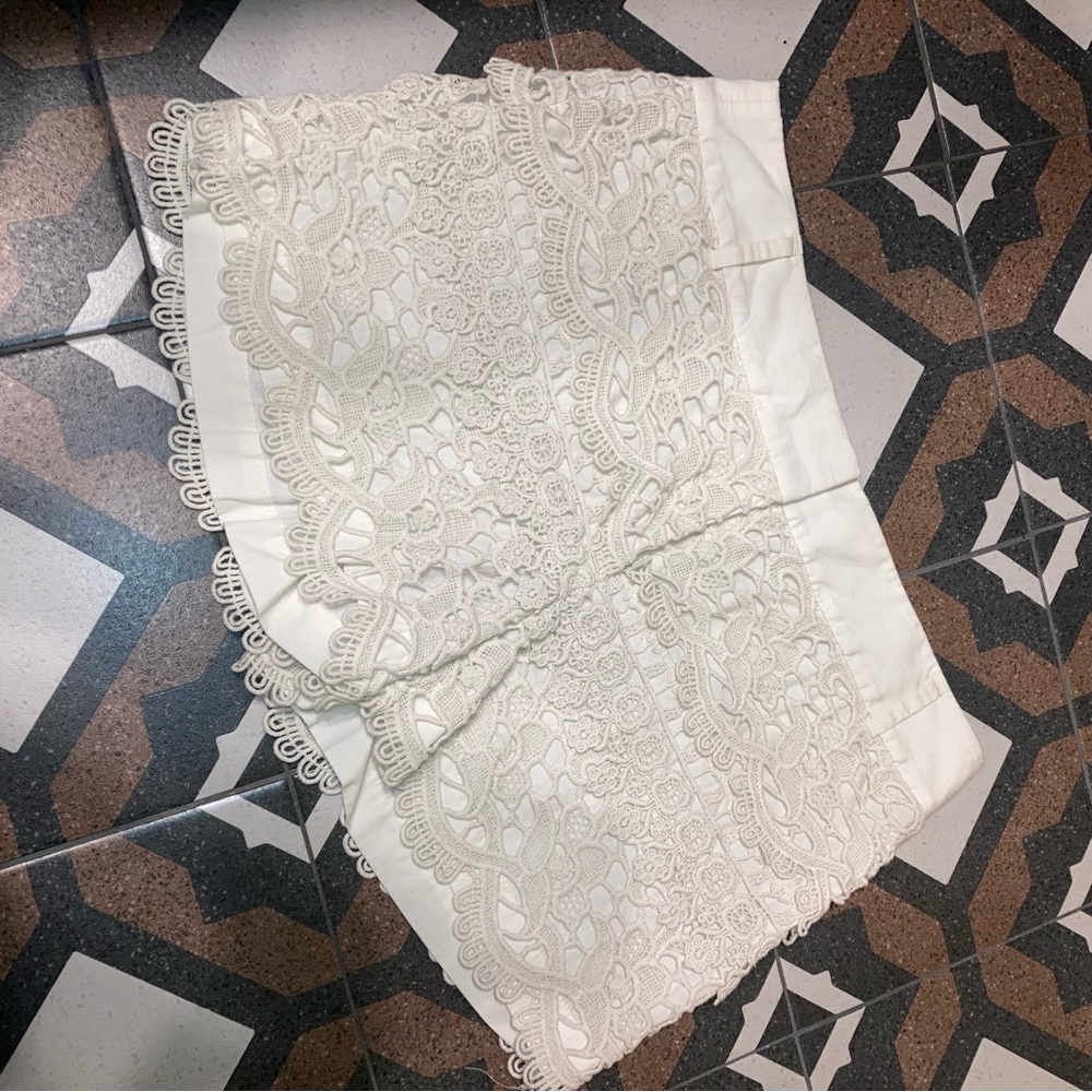 2/$15!! The Loft crochet lace shorts - Picture 6 of 11